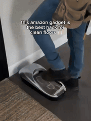 Car-Style Shoe Cover Dispenser ©